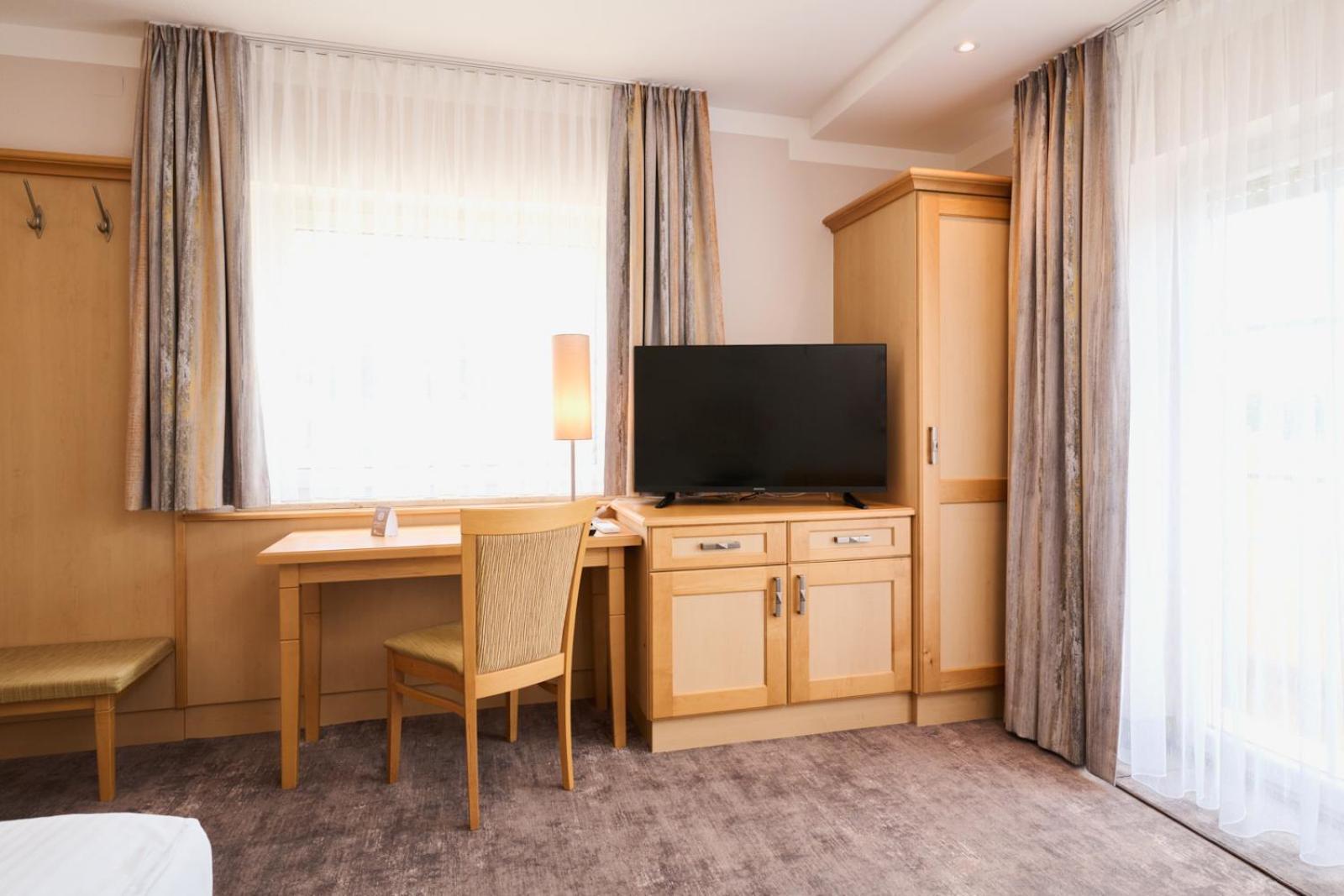 אלרסברג Hotel Schneider מראה חיצוני תמונה