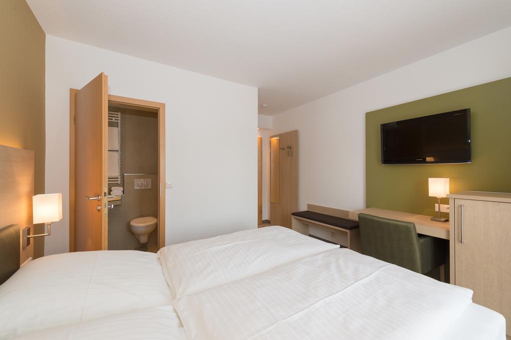 אלרסברג Hotel Schneider מראה חיצוני תמונה
